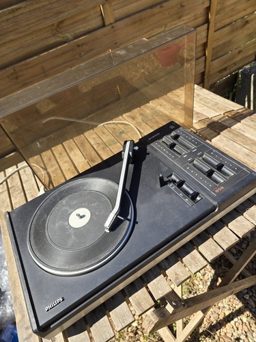 Tourne disque vintage - vintage, philips