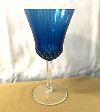 verre en cristal doublé bleu