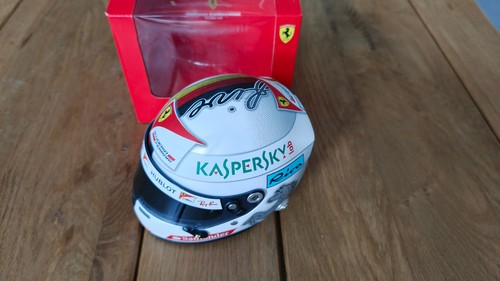 Casque helmet vettel ferrari - casque,