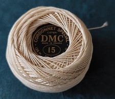 Cordonnet spécial fil coton écru DMC 15 126 mètres 20 gr