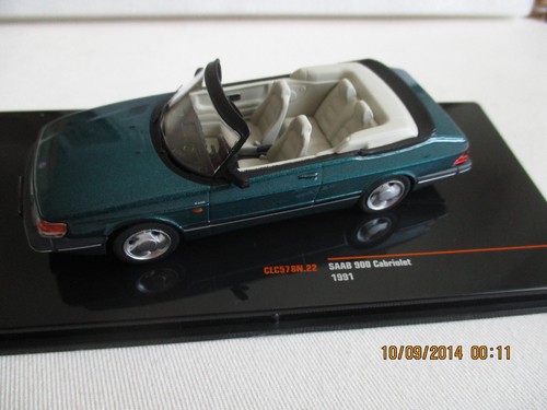 Miniature saab 900 - 1/43,