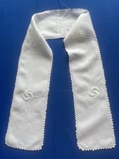 ancien accessoire costume ancien/ écharpe /brodé main sur fil de lin ( K84)