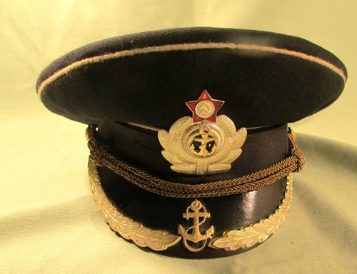 Casquette officier la - de,