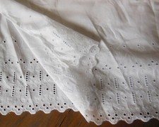 Ancien jupon pour femme en