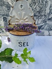 ANCIENNE BOITE A SEL EMAILLEE