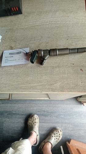 Injecteur bmw 320d e46 - injecteur, 136