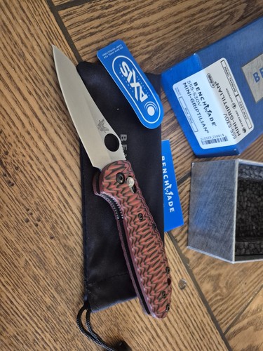 Benchmade 555 mini griptilian - mini,