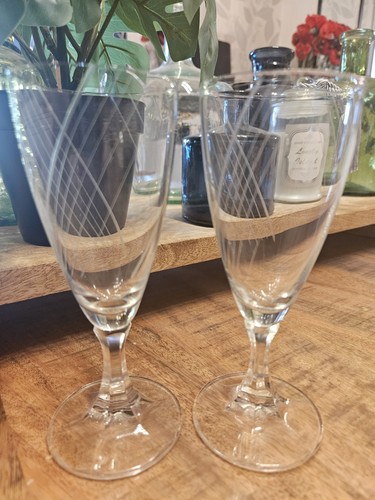 Paire verres pied en - de,