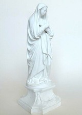 Figurine En Porcelaine Biscuit