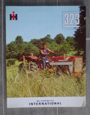 prospectus dépliant Mc Cormick International IH tracteur 323