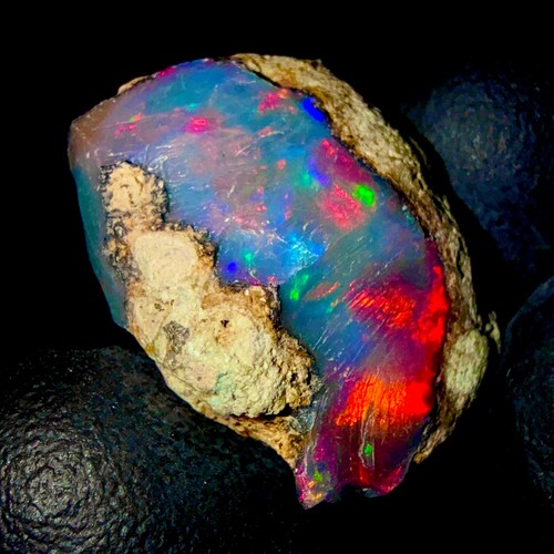Opale noire brute - noire, naturelle