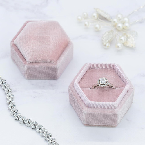 écrin bague velours - À,
