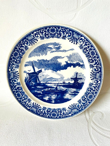 Assiette en faïence - 💠,