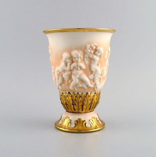 Capodimonte italy vase - capodimonte,,