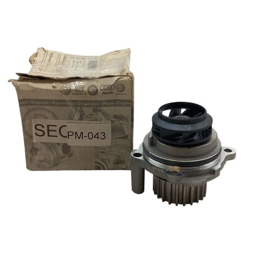 Pompe eau moteur original - pompe,