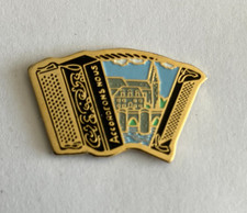 09 -  Pin's MUSIQUE ACCORDEON  - ACCORDEONS NOUS