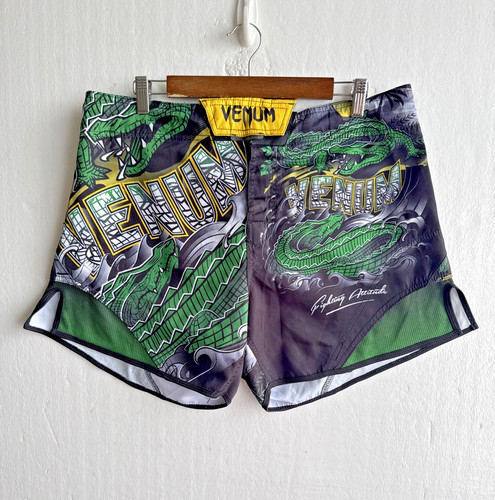 Venum shorts men green - l,