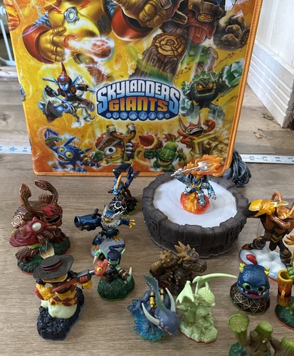 Lot skylanders giants display - lot,