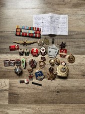 Russe ( URSS )  Lot insignes