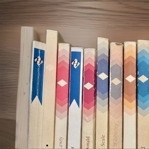 Lot livres harlequin - 20,