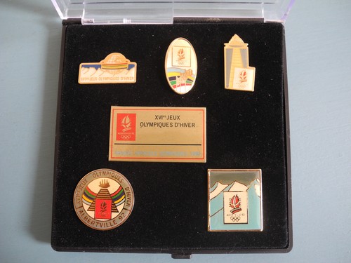 Pin jeux olympiques - pin's,