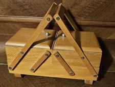 Petite Travailleuse ancienne