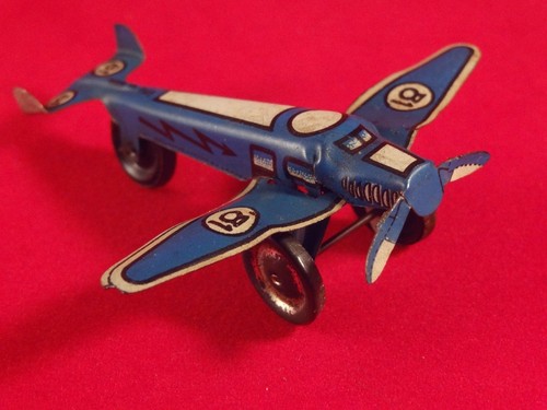 Ancien jouet avion - , tôle
