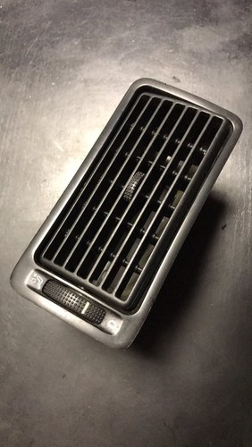 1j1819704c dash vent grille - dash,