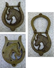 Heurtoir porte marteau frappe fer cheval fonte door knocker a horseshoe