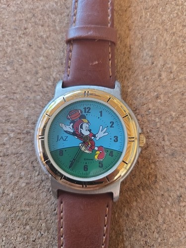 Mickey mouse foodball - mickey, player