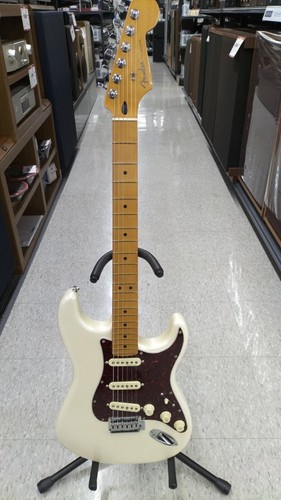 Guitare électrique fender - guitare,
