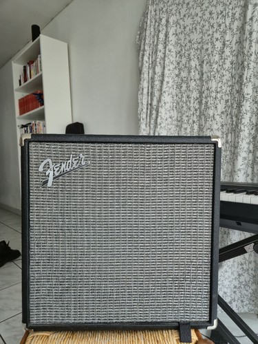 Ampli basse fender rumble - basse,