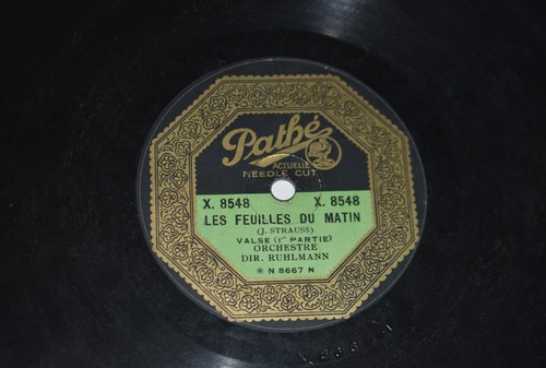 Tours pathé actuelle - -,