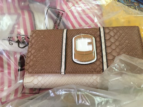 Portefeuille guess modèle - guess,