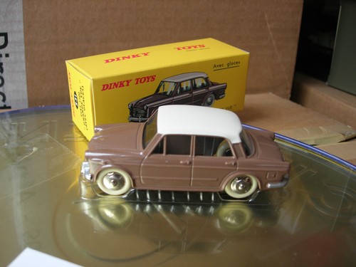 Metal dinky toys fiat - dinky,
