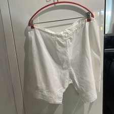 Ancienne culotte non fendue