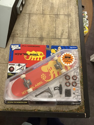 Tech deck black - label, elephant