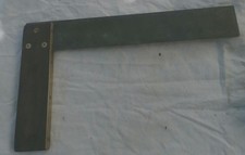 Ancienne équerre bois laiton