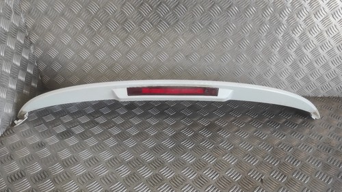 Becquet spoiler hayon arrière