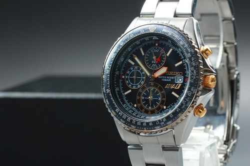 Presque comme neuve montre - [presque,
