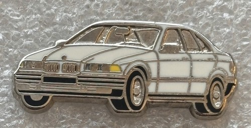Pin voiture auto bmw - pin's, signé