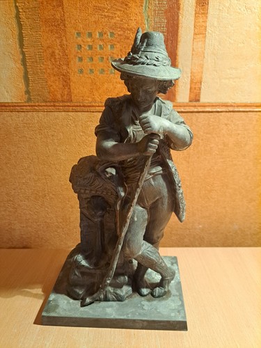 Statuette fer personnage - statuette, en