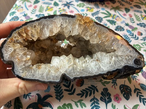 Demi géode quartz - quartz,