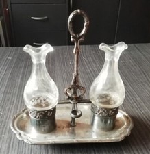 Ancien porte huilier vinaigrier en métal argenté poinçon et lion