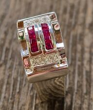  chevalière   tank 1940  argent massif  925   Rubis oxydes  poids 9.1g
