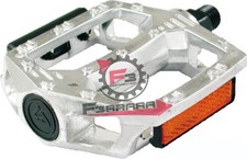 653.421510370 PÉDALES BMX 1/2
