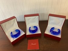 3 bracelets couleur bleu en cristal de Baccarat (prix à la pièce)