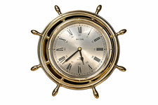 Horloge marine en forme de