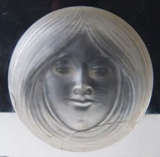 Sculpture statuette couvercle en verre proche LALIQUE ou DAUM socle Plexiglass