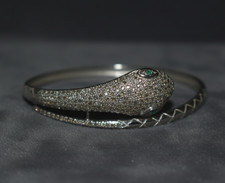 Étonnant Émeraude Gemme